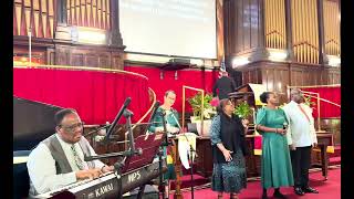 Chris Fleischer, Keyboard/Voice- When I Look Into Your Holiness