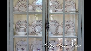 How to Style a Glass Cabinet with Vintage Dishes