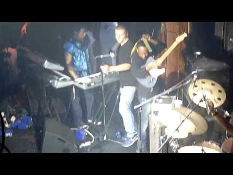 Teddy Afro Live Israel 2013 מעריץ התפרץ במהלך הופעה 3 13 