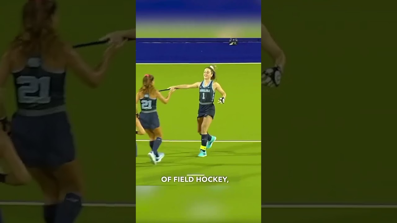 22-year-old HEAD COACH, Erin Matson 🏑 😎 (via @uncfieldhockey, @erin_matson) 