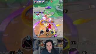 Dragon Dance DRAGAPULT gets the 5 KO | Pokemon Unite