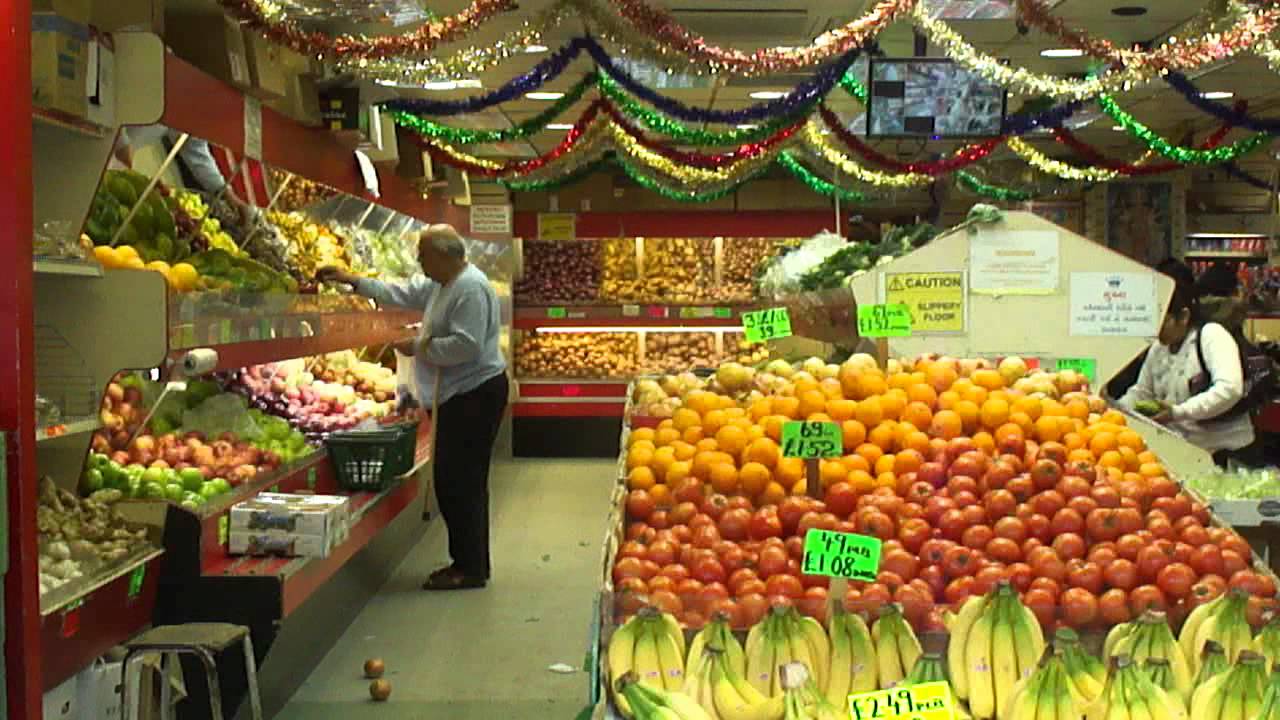 Kingsbury Fruit & Veg, London, UK; 27th October 2011 (1) YouTube