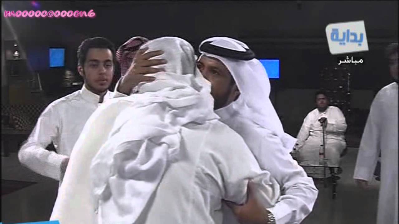 بكاء ابو عبدالكريم على خروج المتسابق عبدالرحمن الغانم