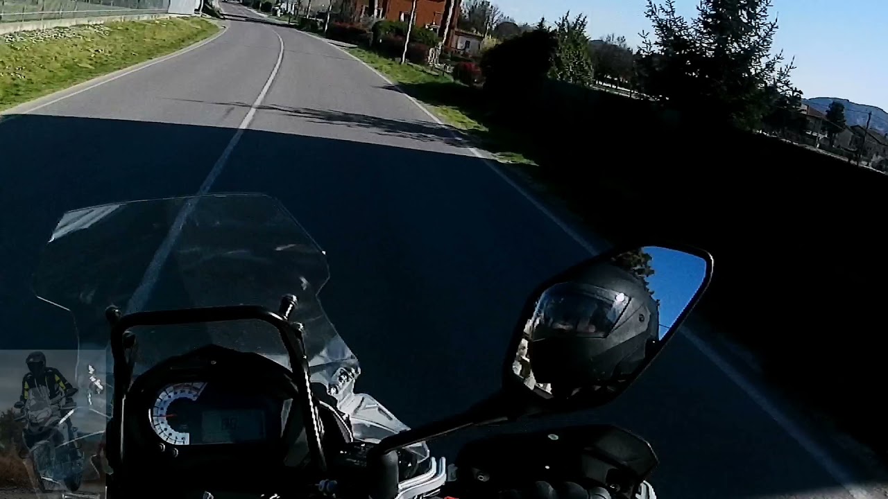 La guida sicura💯 con il benelli trk 502x 