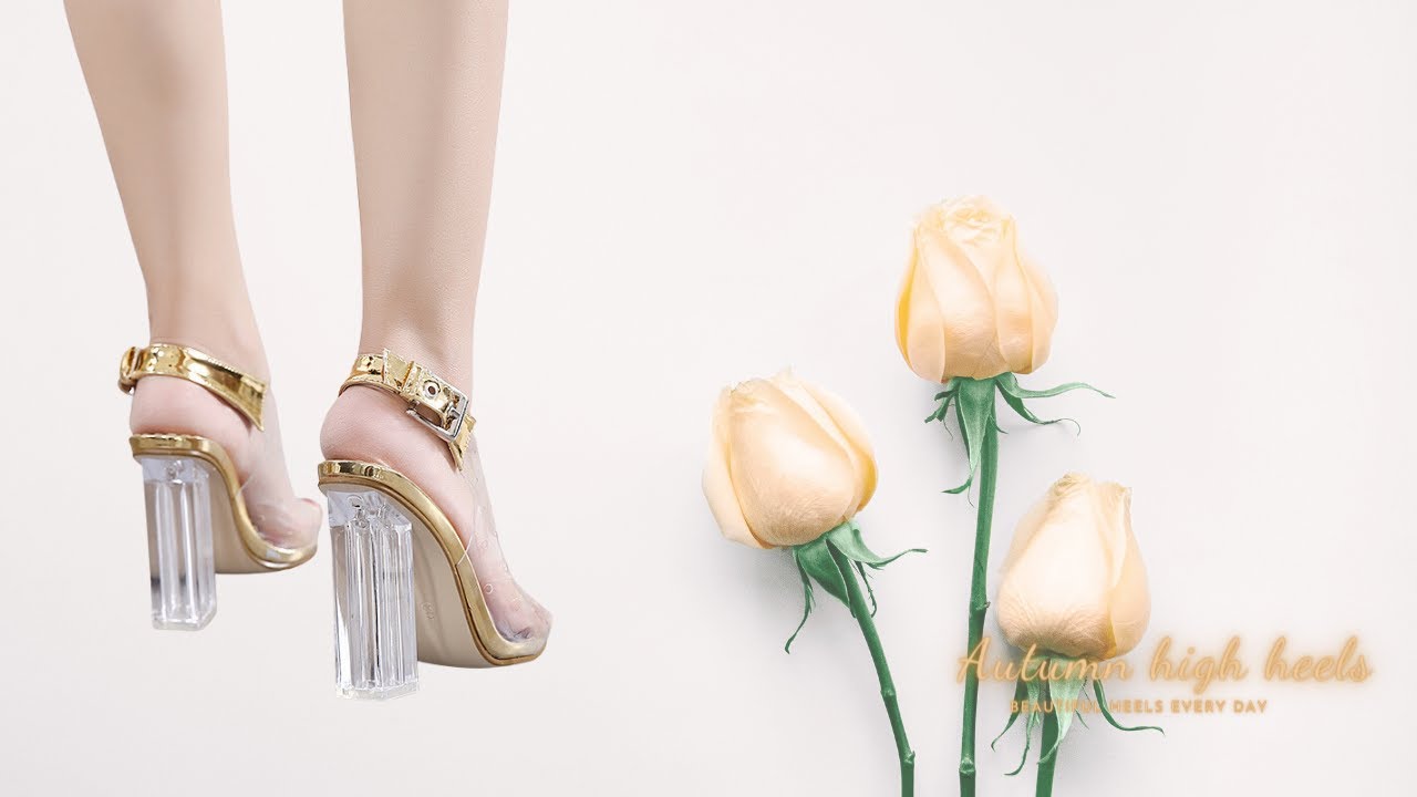 Open-Toe Transparent Crystal Buckle Sandals | Summer night look