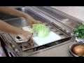 シンク上頑丈作業ボードの上でキャベツをカットしてみました