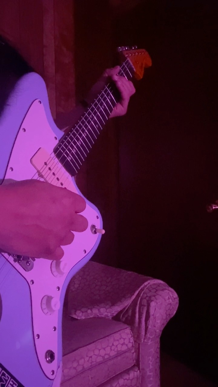 EDITH - YouTube EDITH - YouTube