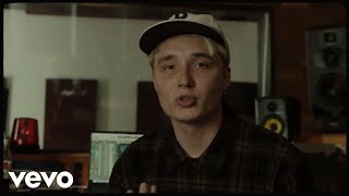 Isac Elliot - 6 hours, 4 songs | Waving At Cars (Studio Session)