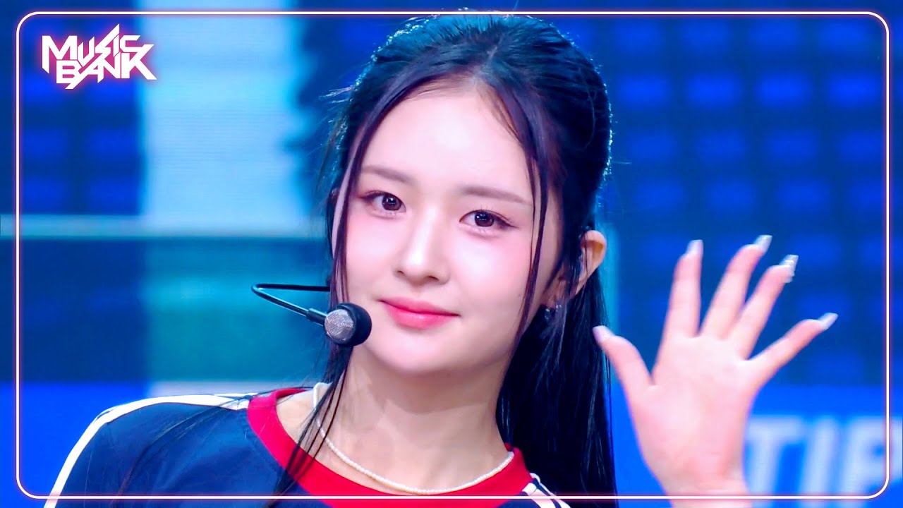 TIP TOE - Candy Shop キャンディーショップ 캔디샵 [Music Bank] | KBS WORLD TV 250404