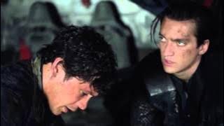 Bellarke 'You're gonna be fine'   Worried Bellamy cares for hurt Clarke (02x08)