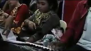 Young Sister Gruop Kissa Indah Jilyn Sin Bud Lubakan