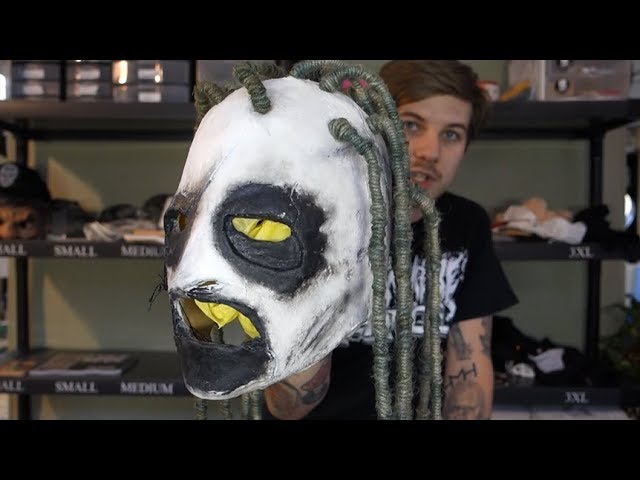 SLIPKNOT COREY IOWA MASK! - YouTube