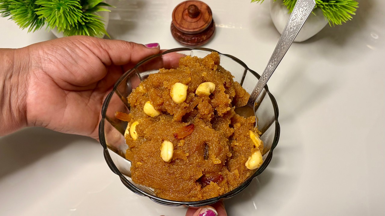 आज हमने आसान तरीके से मूंग दाल का हलवा बनाया