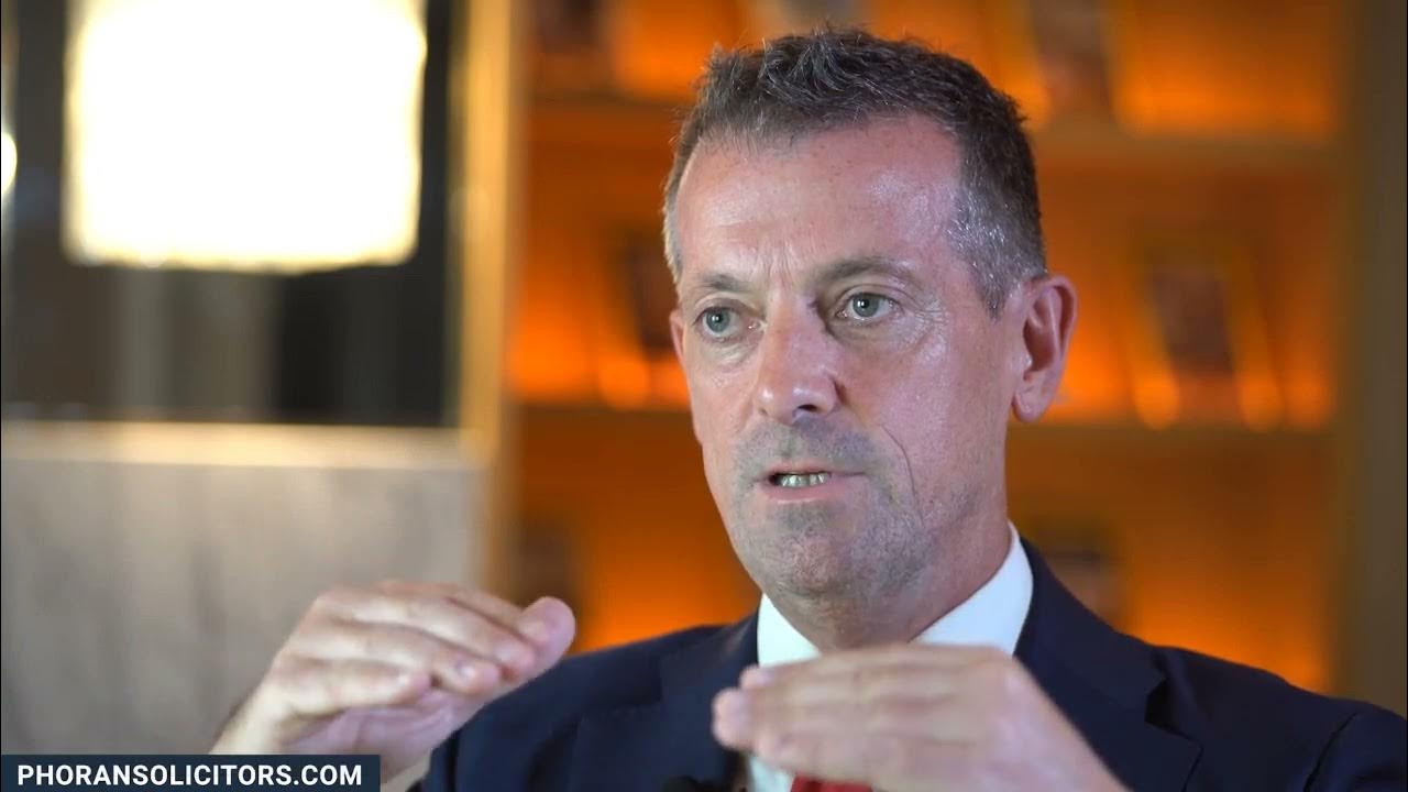 How do judges make decisions What factors influence a Judge’s