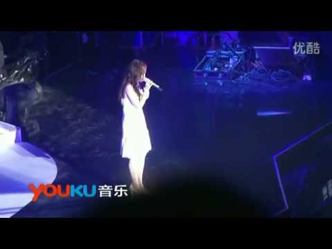 张靓颖 20130519 《忘记他》追梦-巨星耀北京邓丽君60周年纪念演唱会