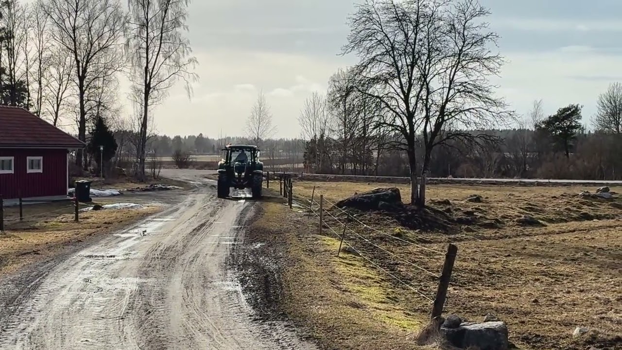 Traktor VALTRA N-SERIES