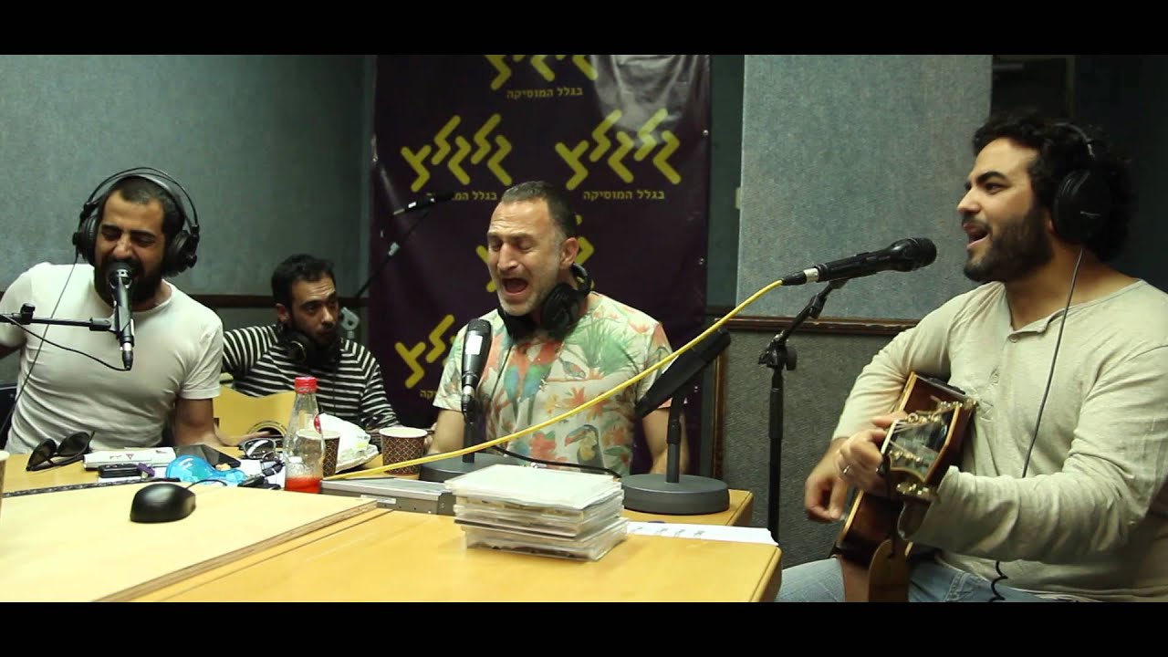 מה קשור וגיא מזיג - מחרוזת להיטים ישראלים (חי באולפן גלגלצ)