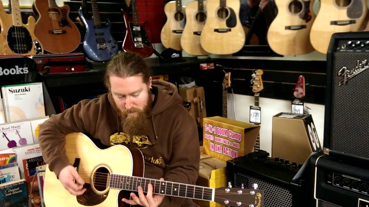 Music World - Martin 000C-16RGTE Demo