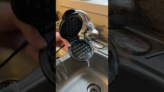 How to clean a dash mini waffle/chaffle maker