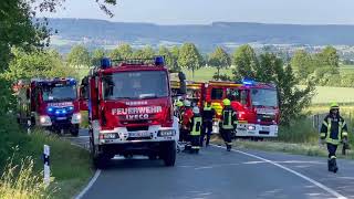 Feuerwehr rückt aus: Flächenfeuer löst Großeinsatz aus