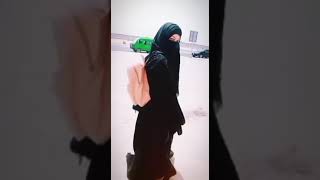 Hijab Girl Beautifull Walk Whatsapp Status.