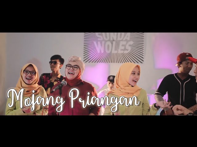 Mojang Priangan (Sunda Woles ft. Karin, Taya Putih Abu-abu) Cover class=