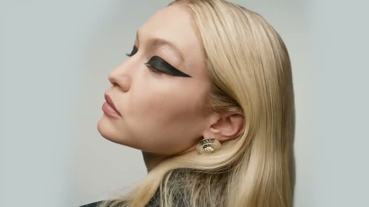 Versace 4462 - Eyewear Campaign by Gigi Hadid