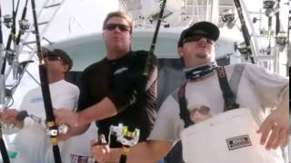 Reel Rivals: Rough Waves