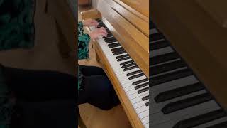 Bir xumar baxışla (Ramiz Mirişli) - Piano cover by Farida Huseynova Resimi