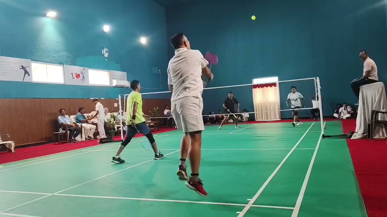 SDR vs Mahrajgnj  police team  #badminton #trickshots #badmintonlovers #badmintontechniques #shorts