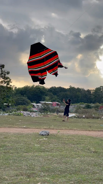TRAGEDI LAYANGAN COTEK LAWAS ‼️#layangan #cotek #layanganputus #fypviral #kite