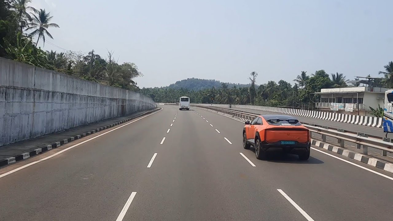 NH66 KANNUR / തലശ്ശേരി മാഹി ബൈപാസ്സിലൂടെ ബസ്സിൽ സഞ്ചരിച്ചപ്പോൾ