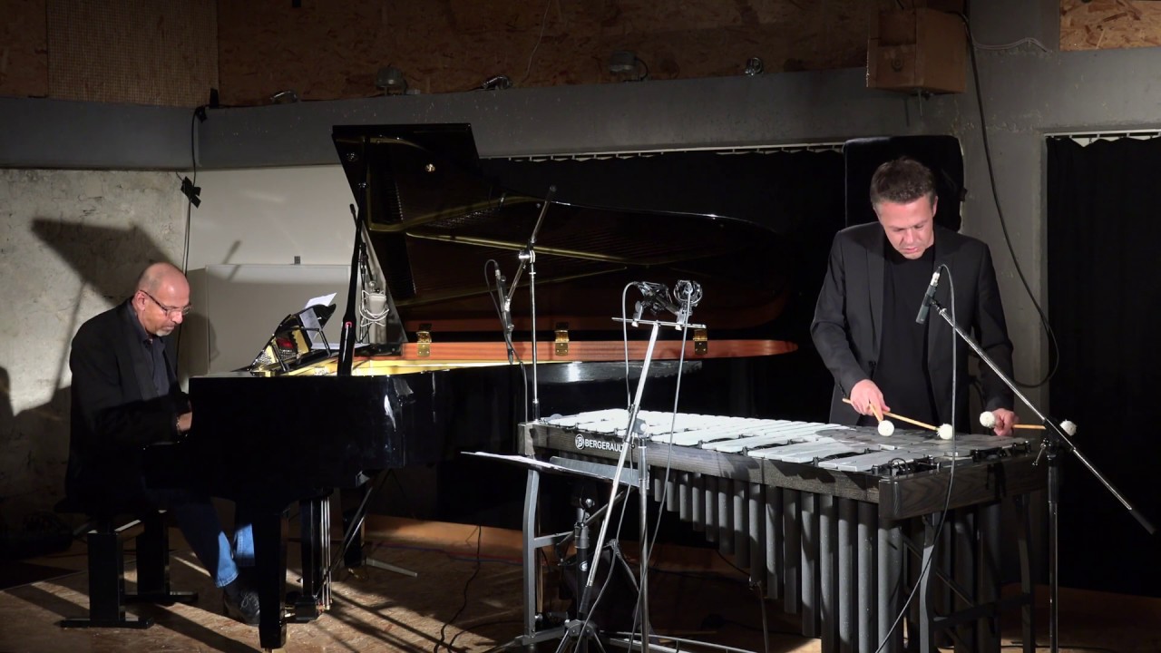 Little African Flower - Thomas Dobler & Dado Moroni, live, 4k