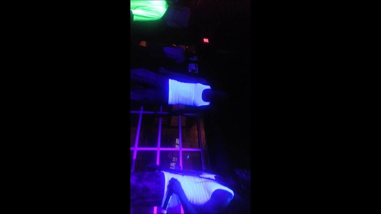 Army Wayne Navy Will