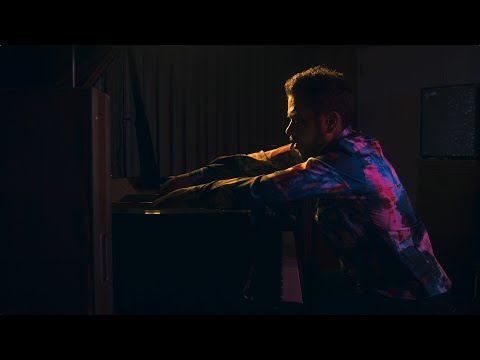 YouTube पर Michael Echaniz - Interlude (Official Video) देखें