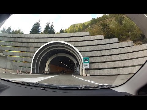 Mont Blanc Tunnel / Traforo del Monte Bianco / Traforo T1 (2nd highest motorway in Europe) – IT 2 FR