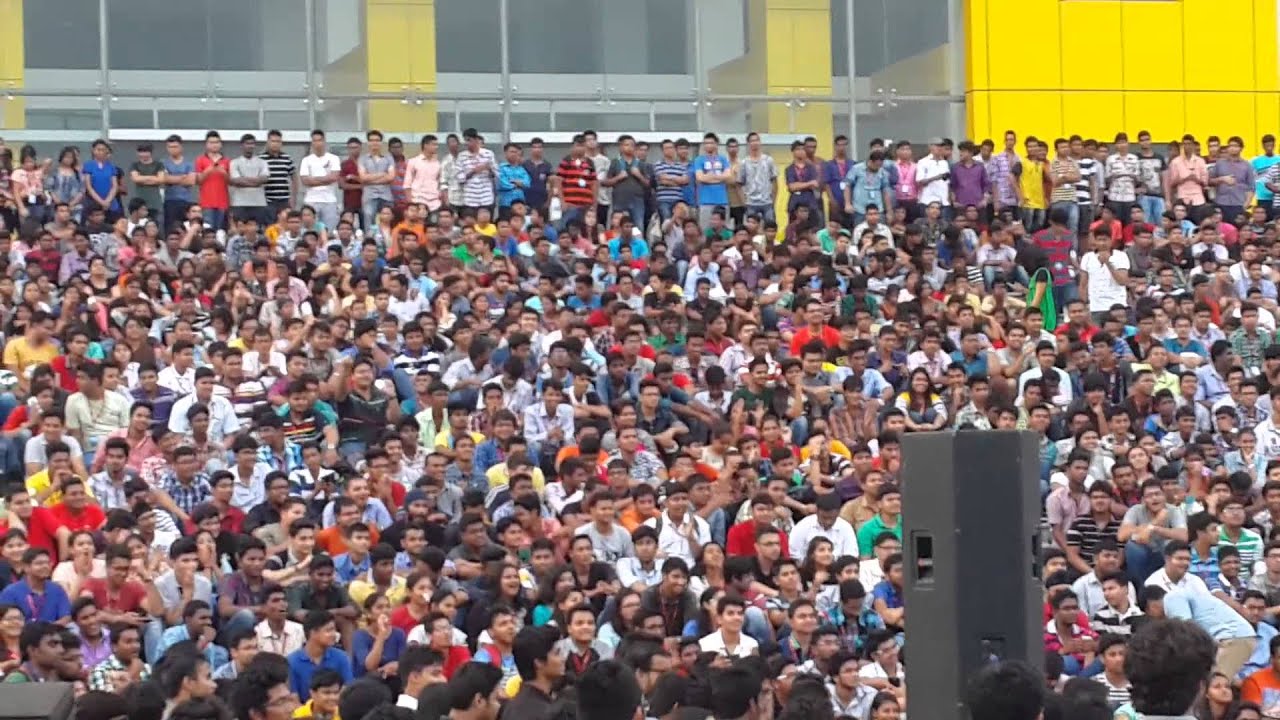 the croud of srm university 2016 batch youtube