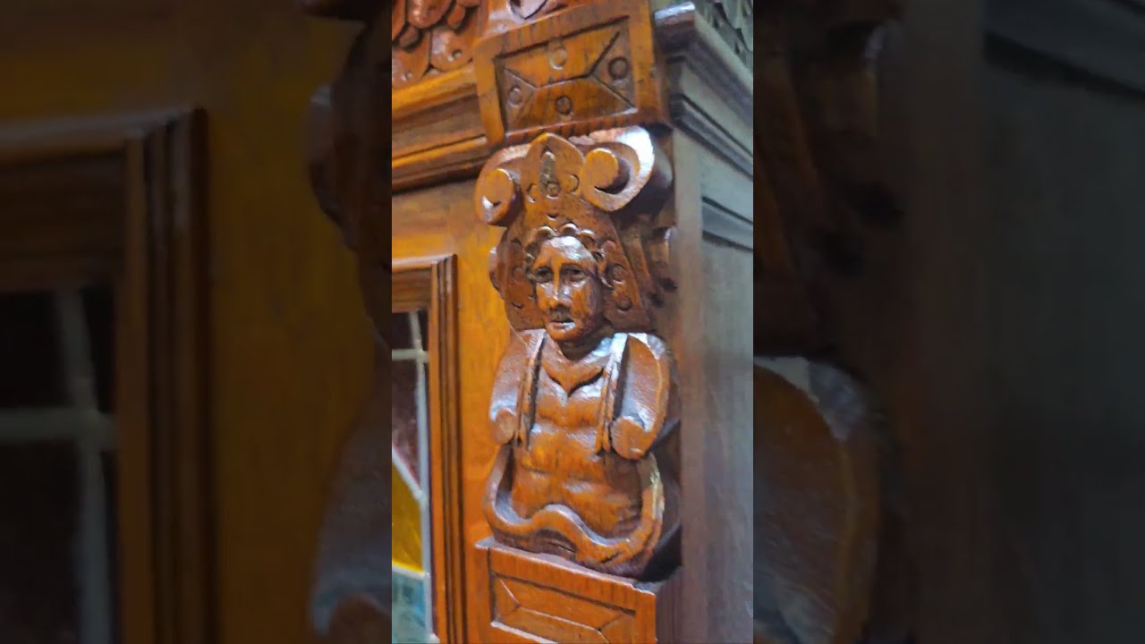 3 floors 3 exhibits Ισόγειο:εκθέσεις τέχνης&αντίκες in the 93rd Myró Auction June 25th 7pm  