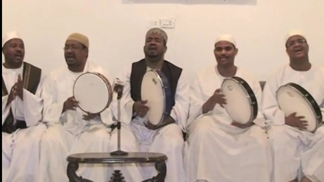 (مدحة) (أنا مشتاق بالحيل لسمح السجا) :(المادح... السماني الشيخ موسى) (المادح... (بانقا الشيخ موسى)