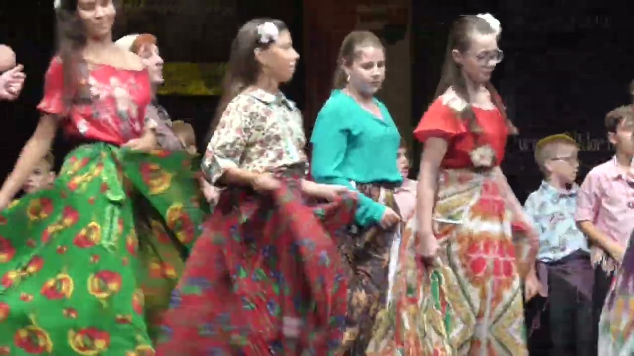 Bibrics Táncegyüttes-Generációk Táncegyüttes-Kanizsa Csillagai