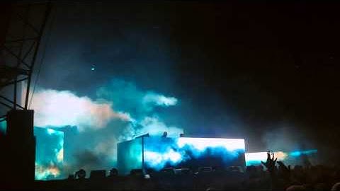 Above & Beyond Presents Blue Sky Action at SW4 London 2014