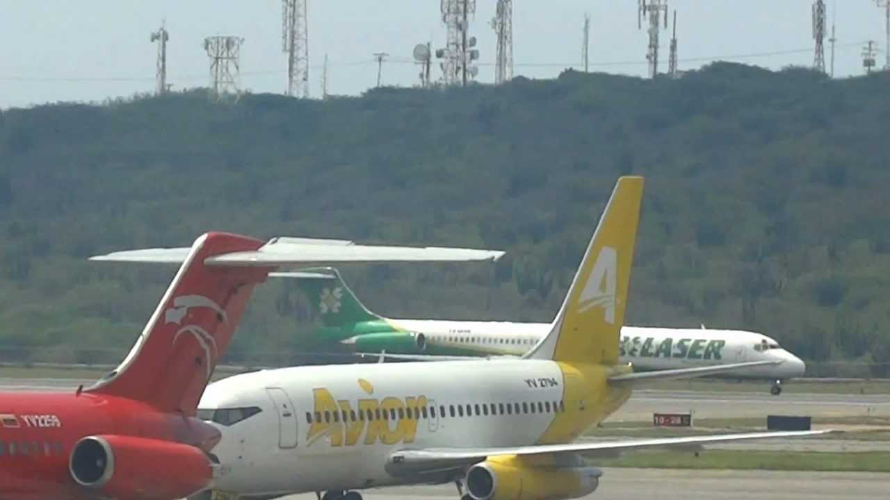 LASER Airlines MD81 YV1240 takeoff from Maiquetia International