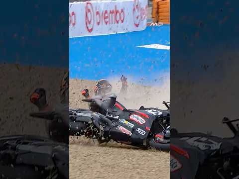 Big crash for Martin in Practice! ❌