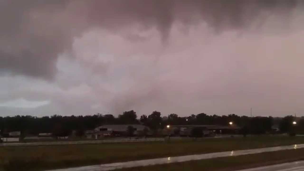 Paola, KS tornado 9/18/15 YouTube