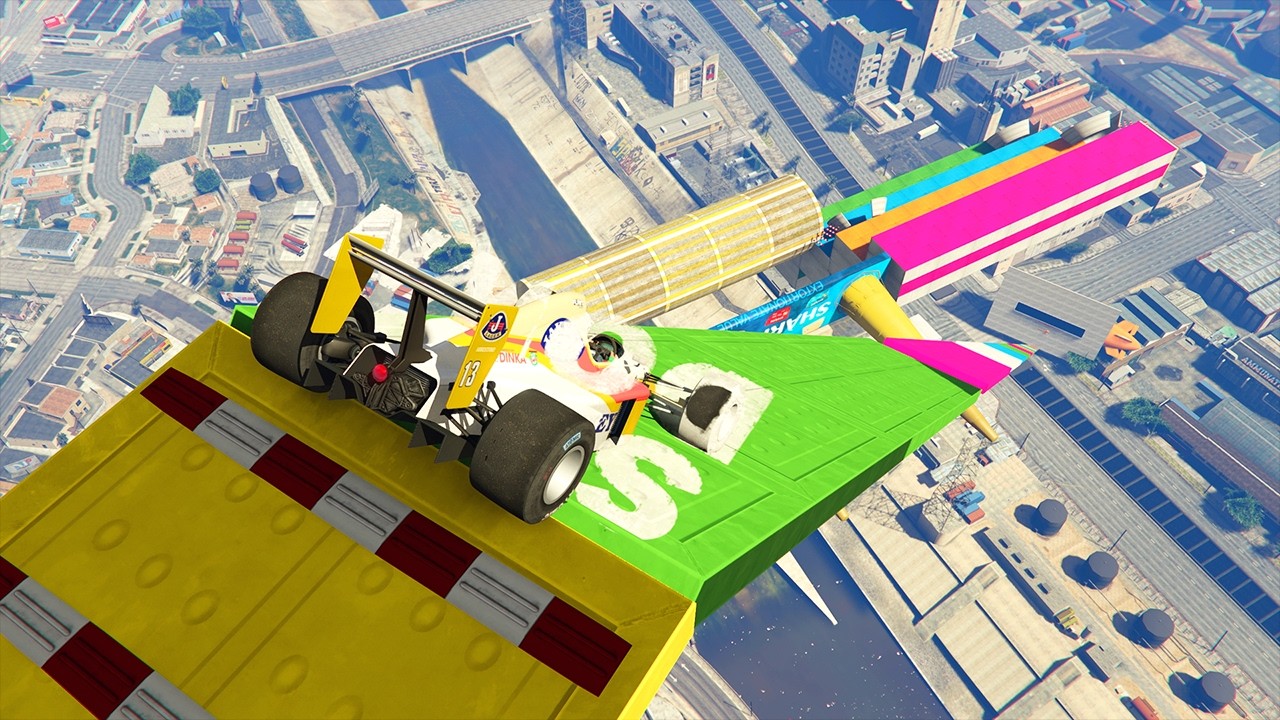 HABILIDAD EXTREMA CON FORMULA 1!! - MEGA RAMPA!! - CARRERA (GTA V ONLINE) - Kosi023