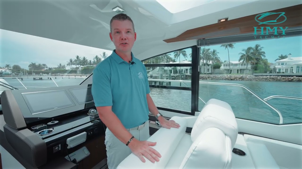 2019 Cruisers Yachts 50 Cantius - For Sale with HMY Yachts