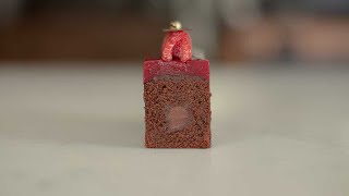 Raspberry Chocolate Travel Cake / 라즈베리 초콜릿 케이크 I On The Table I 온 더 테이블