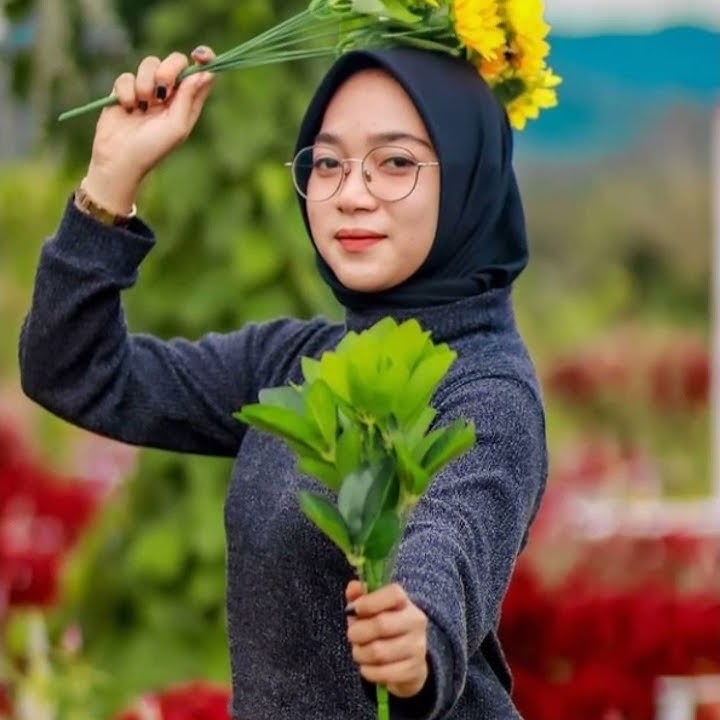 STORY WA 30 DETIK » DJ KAU CIPTAKAN LAGU INDAH