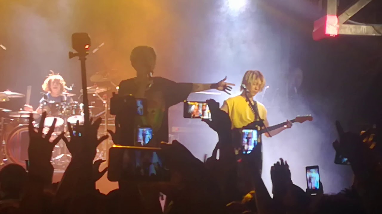 Head High One Ok Rock 'Eye of the storm' Tour in Guadalajara (Mexico