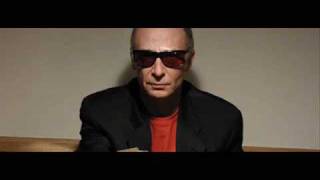 Vignette de la vidéo "Graham Parker and The Rumour    -- "Watch the moon come down""